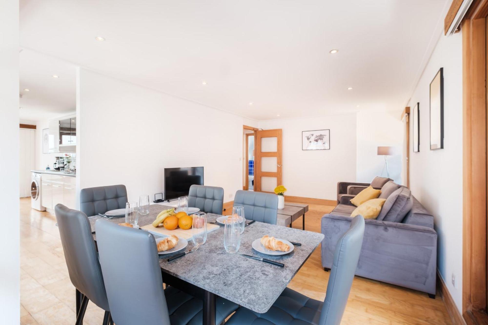 2Br Penthouse With Terrace - Heart Of Holborn - Cityapartmentstay 런던 외부 사진