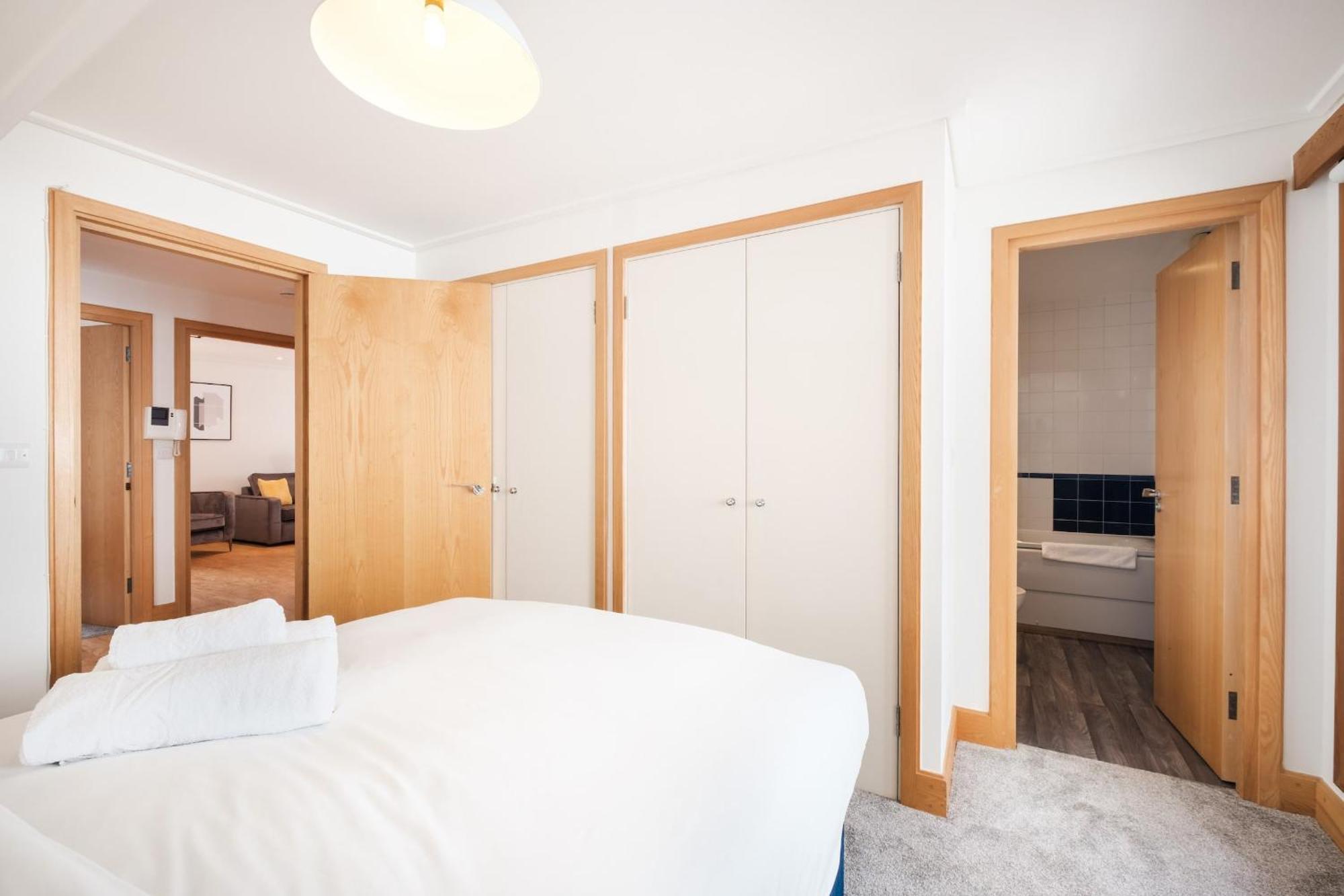 2Br Penthouse With Terrace - Heart Of Holborn - Cityapartmentstay 런던 외부 사진